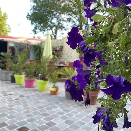 Le Relais De La Posterie Guest House Gembloux Luaran gambar